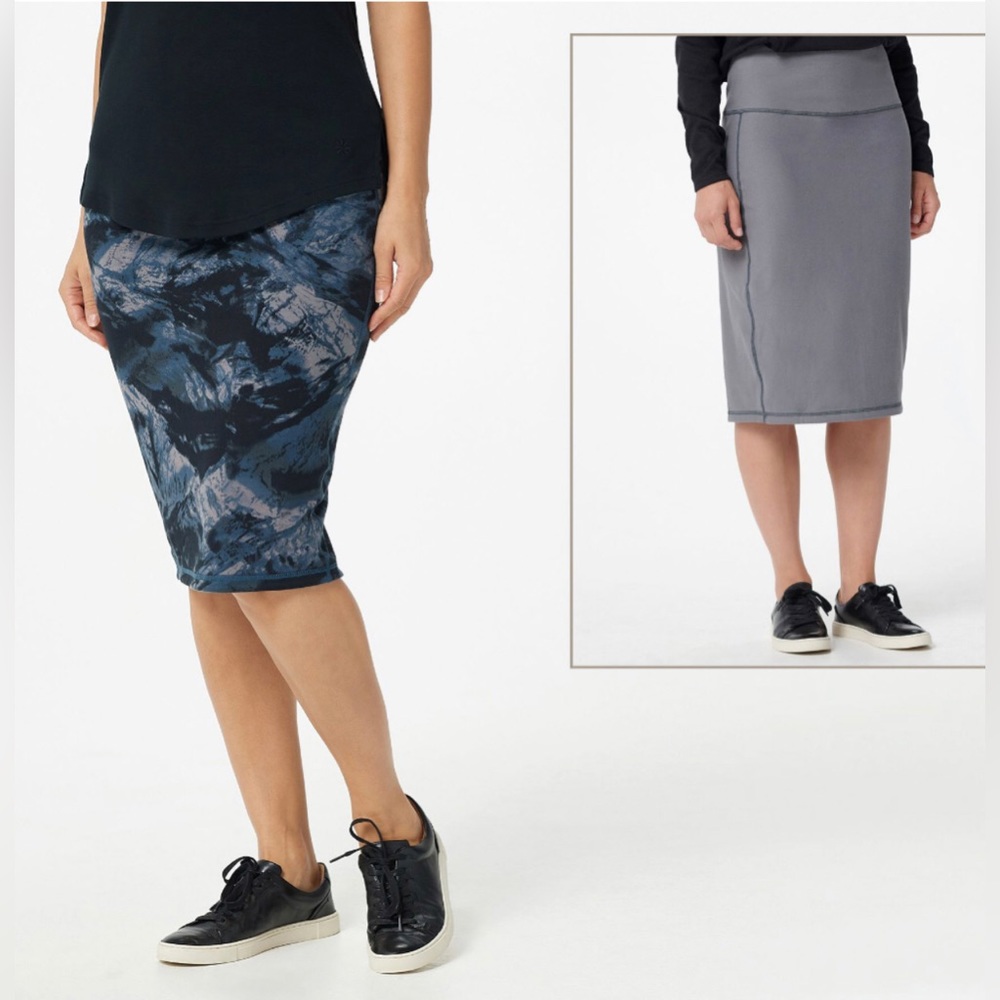 Party Sale $8. 🛍Women With Control Renee Greenstein Skirt